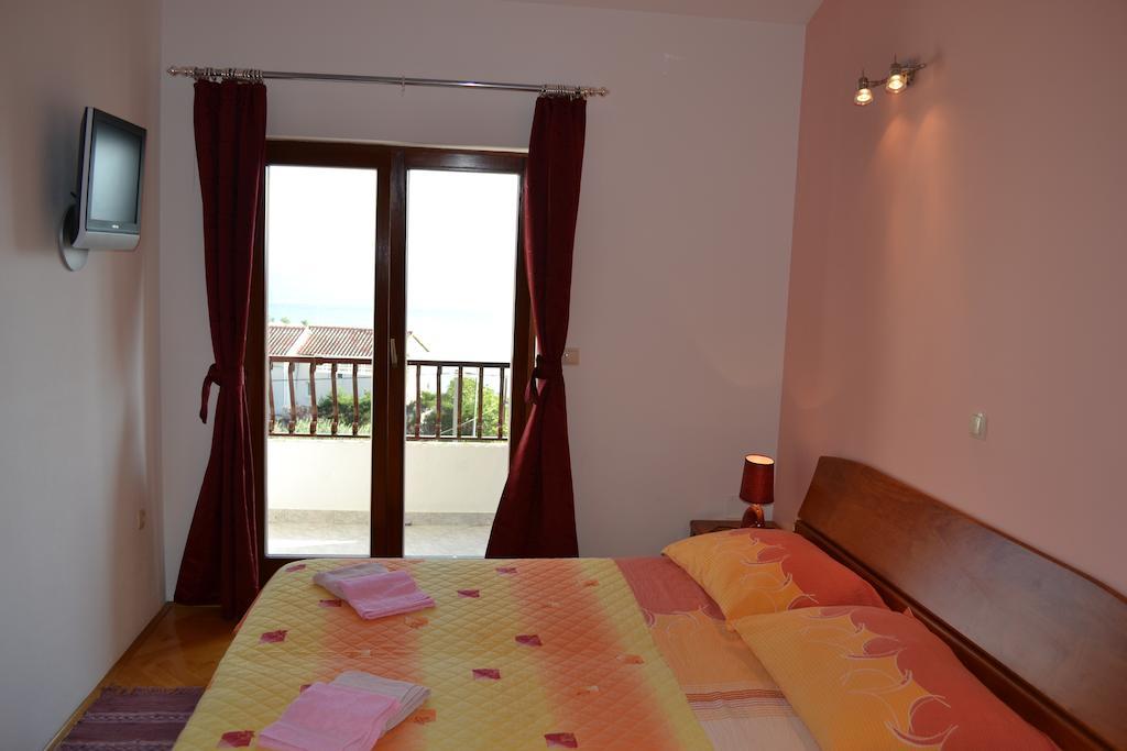 Apartments Karlo Omiš Cameră foto