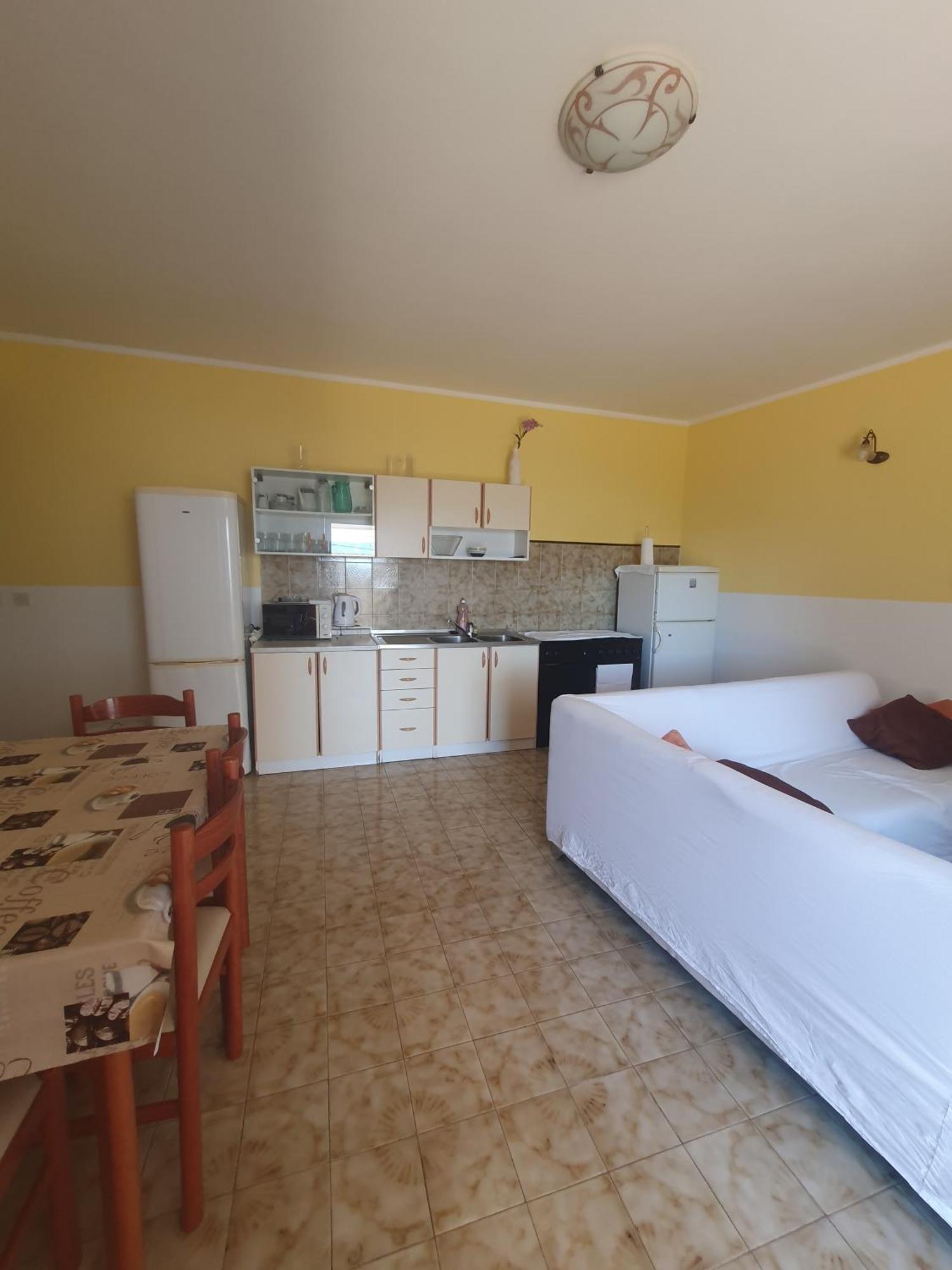 Apartments Karlo Omiš Cameră foto