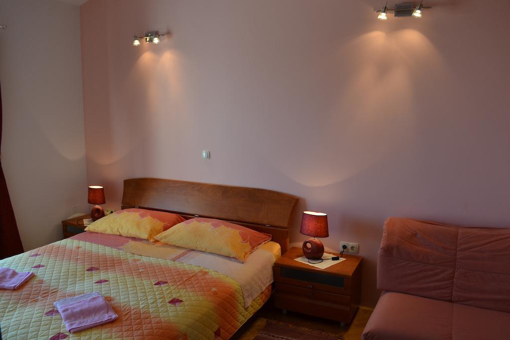 Apartments Karlo Omiš Cameră foto