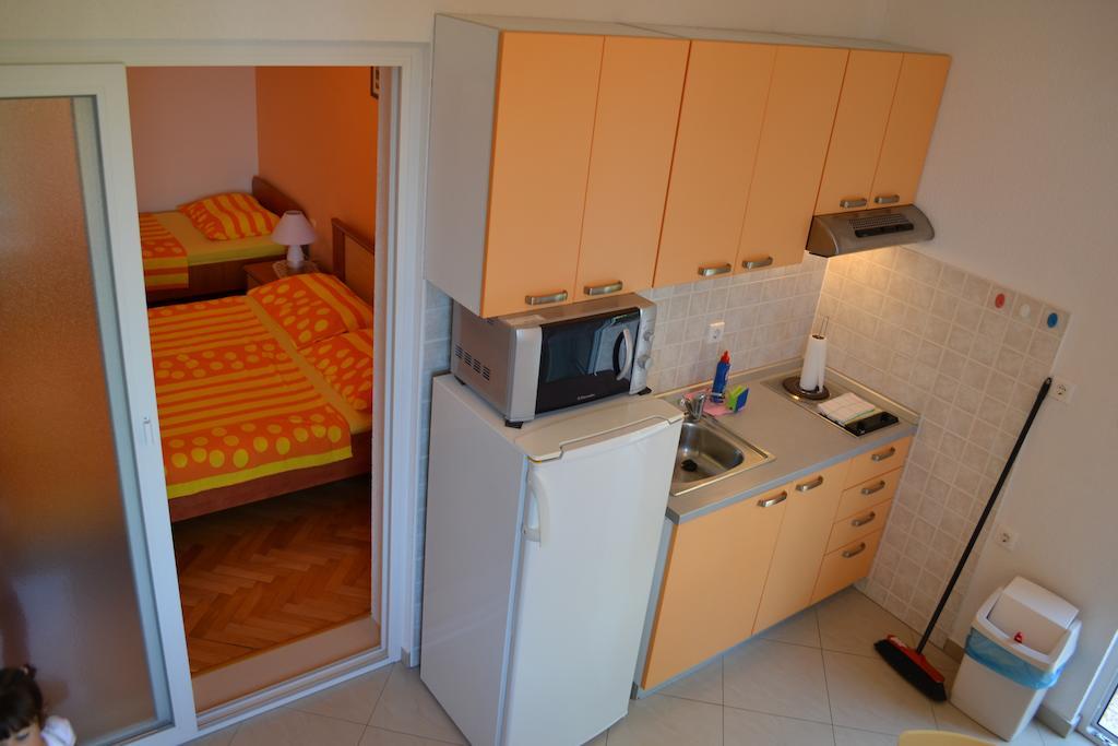 Apartments Karlo Omiš Cameră foto