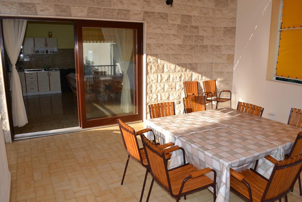Apartments Karlo Omiš Cameră foto